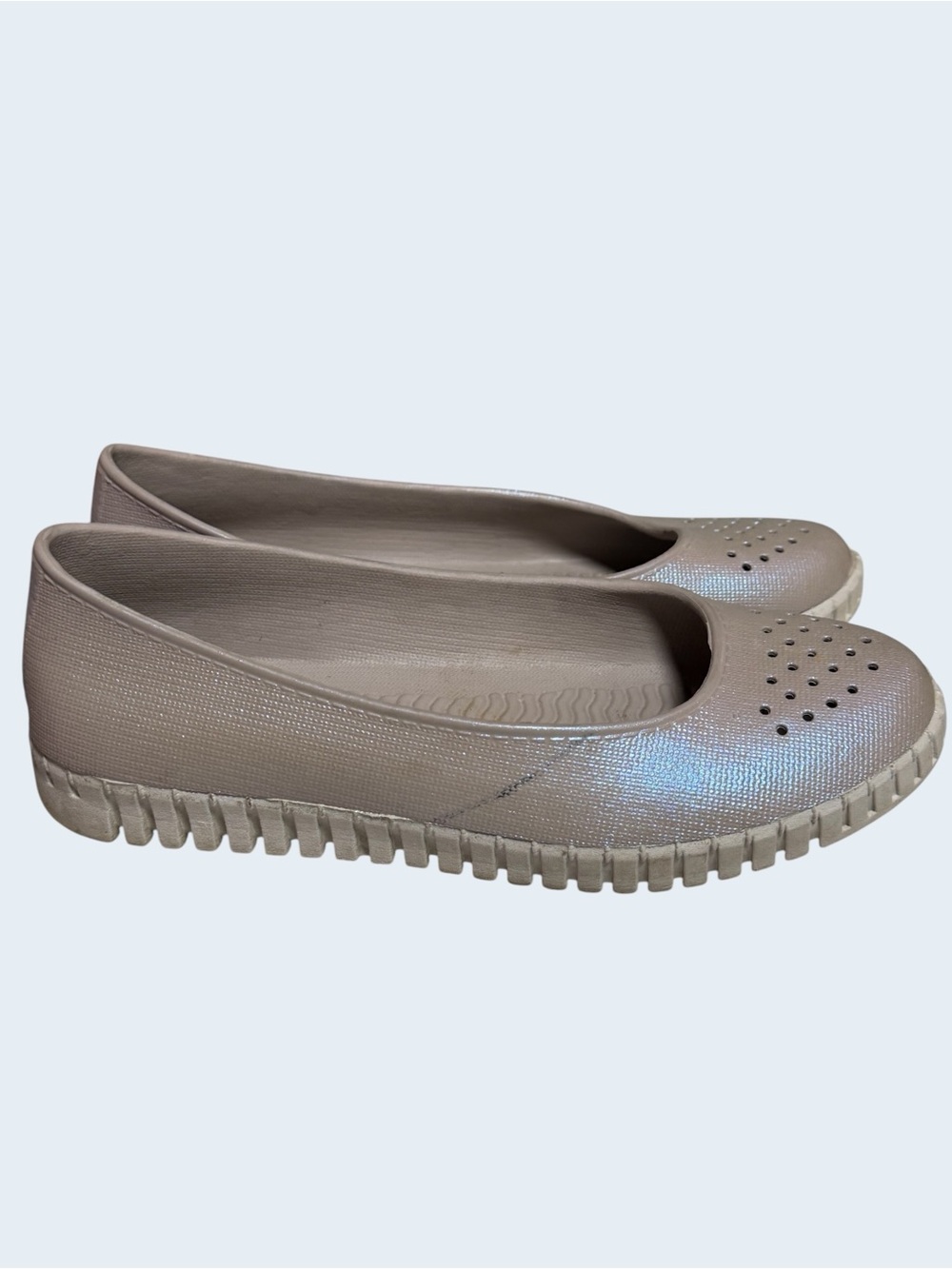 Iridescent Taupe Slip-On Comfort Ballet Flat Size 6 - Picture 3 of 9